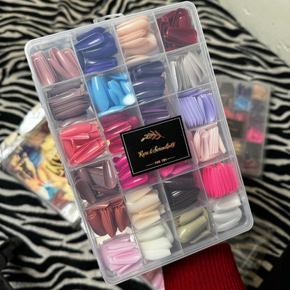 576 Cute Multiple Colour Nail Set Kit.